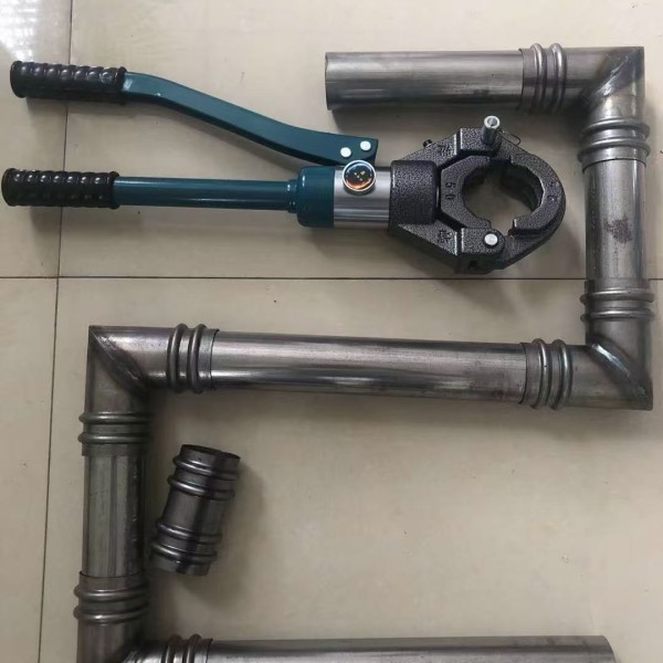 梁子湖鑫亿呈冷却管